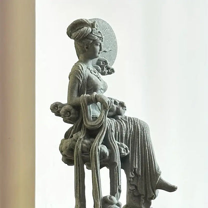 Elegant Chang'E Fairy Statue Three Thousand Goods